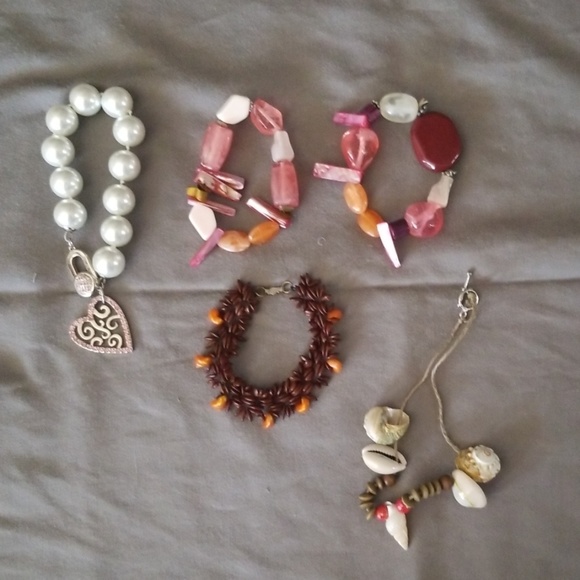 4 Bracelets, 1 Ankle Bracelet - Picture 1 of 5